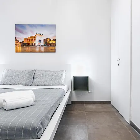 Palazzo dei Normanni&Ballarò Roomy Modern Apt x9-3